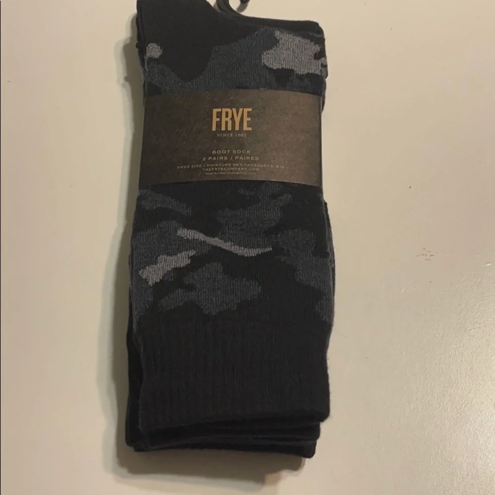 Frye boot socks 2 pack Camo Solid Brand New in Package